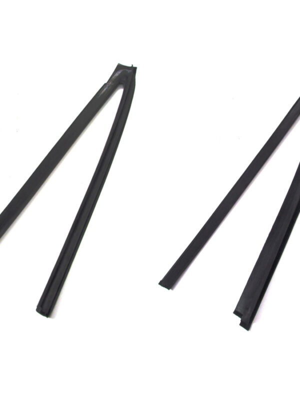 1968-70 Plymouth B Body (2dr Coupe) Qtr Window Seal (Pop Out Windows) Pair
